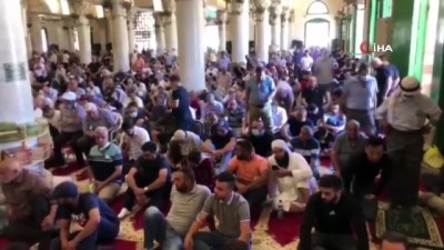 islam -  - Mescid-i Aksa'da 45 bin Filistinli cuma namazını kıldı Videosu