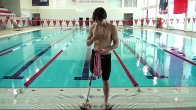 altin madalya - Paralimpik sporcu Recep Tuna, engelleri aşarak olimpiyatlara yüzüyor Videosu