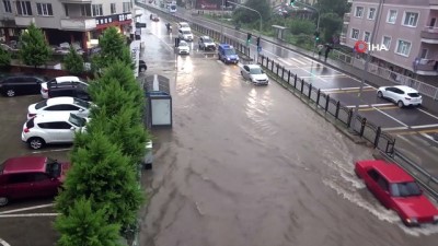 saganak -  Rize’de sağanak yağış nedeniyle karayolu trafiğe kapandı Videosu