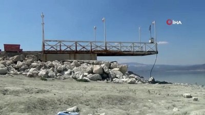  Burdur gölünde alg patlaması...Göl kahverengiye döndü Videosu