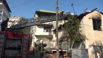 barla -  Antalya'da gecekondu yangında kullanılamaz hale geldi Videosu