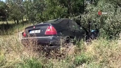 direksiyon -  İki otomobil çarpıştı: 1 'i bebek 4 yaralı Videosu
