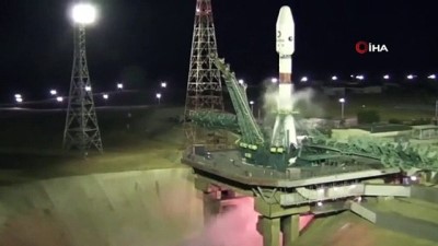 ingiltere -  - Rusya, OneWeb’e ait 34 uyduyu daha uzaya fırlattı Videosu