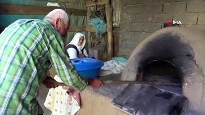  İmece usulü fırında ekmek pişirme geleneği