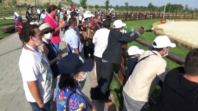 sili -  Büyükelçiler, Malazgirt Zaferi etkinliklerini izledi Videosu