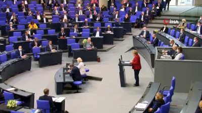 insani yardim -  - Merkel: “Afganistan'daki kazanımların korunması için Taliban ile görüşmeler devam etmeli' Videosu