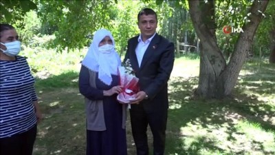 sehit -  Şehit ailelerine anlamlı ziyaret Videosu