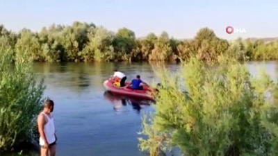  Bingöl’de baraj sularının yükselmesiyle mahsur kalan 30 kişi kurtarıldı