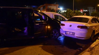 ticari arac -  U dönüşü yapan ticari araç kazaya yol açtı: 1 yaralı Videosu