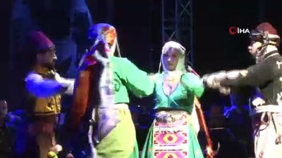 halk oyunlari -  ‘Zafer Yolu Varoluş Destanı’ konseri büyük ilgi gördü Videosu