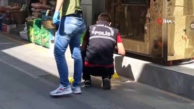 polis ekipleri -  Çorum’da silahlı saldırıda 2 kişi yaralandı: Zanlının kaçma anları kamerada Videosu