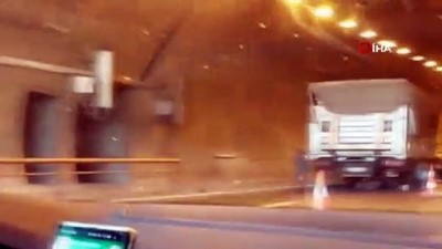 polis -  Kamyonun çarptığı otomobil alev aldı: 4 kişi yanarak hayatını kaybetti Videosu