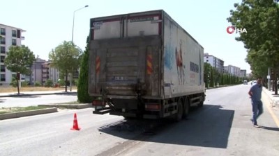 bisiklet -  Elazığ’da kamyonun altında kalan çocuk hayatını kaybetti, sürücü olay yerinden kaçtı Videosu