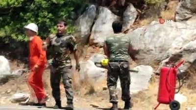 itfaiyeciler -  Azerbeycandan gelen itfaiyeciler Hisarönü Orhaniye yolunaki çalışmalara katılıyor Videosu