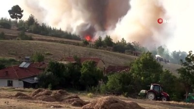siddetli ruzgar -  Buldan'da alevler köyün etrafını sardı Videosu