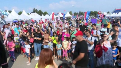  Bursa’da zafer coşkusu uçurtmalarla yaşandı