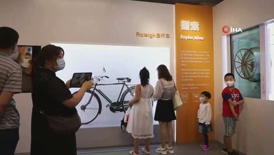 kopru -  - Çinli koleksiyoner açtığı müzede bin 300'den fazla bisiklet sergiliyor Videosu