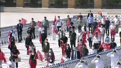 istiklal marsi -  Devlet erkanı Büyük Zafer’in 99’uncu yıl dönümünde Anıtkabir’de Videosu