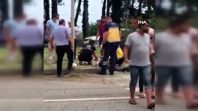 ticari arac -  Lüks otomobil hafif ticari araca böyle çarptı: 2 ölü Videosu