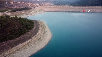 tarim -  Suların çekildiği Mehmetli Barajı alarm veriyor Videosu