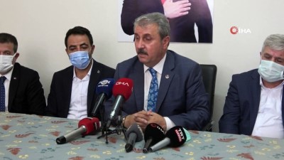 basin aciklamasi -  BBP Genel Başkanı Destici: 'HDP milleti birbirine düşürmeye çalışıyor'
- Başkan Destici:
- “HDP Türkiye’de iç kargaşa çıkarmaya çalışıyor’ Videosu