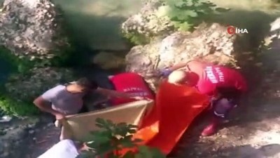 selale -  Kayalıktan düşen çocuk suda boğuldu Videosu
