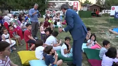 tiyatro oyunu -  Pet şişe getirene tiyatro, dondurma, gazoz bedava Videosu