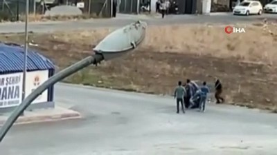 bicakli kavga -  - Adana’da 9 kişinin bıçaklı ve sopalı kavgası kameralara yansıdı Videosu