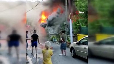 yangin yeri -  Sarıyer’de çıkan yangında gecekondu kül oldu Videosu