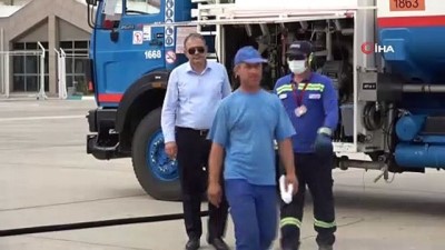 orman yangini sondurme -  Süleyman Demirel Havalimanı’nda yangınlarla mücadelede yoğun mesai Videosu
