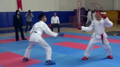 Sivas’ta karate rüzgarı esti