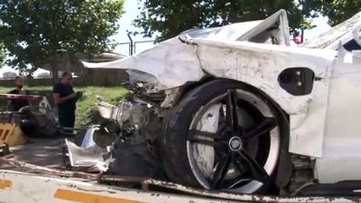 luks arac -  Arnavutköy’de feci kaza: Lüks araç kullanılamaz hale geldi Videosu