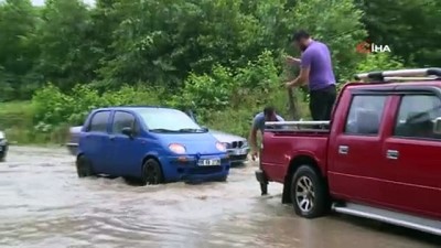 yagmurlu -  Şiddetli yağış sel ve heyelanlara neden oldu Videosu